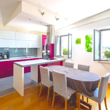 Luxury Olavia Rooftop Terrace & Seaview *