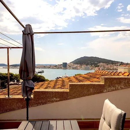 Luxury Olavia Rooftop Terrace & Seaview *