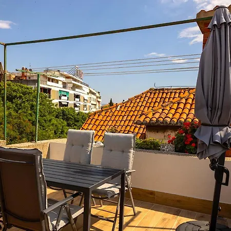 Luxury Olavia Rooftop Terrace & Seaview Apartment Split