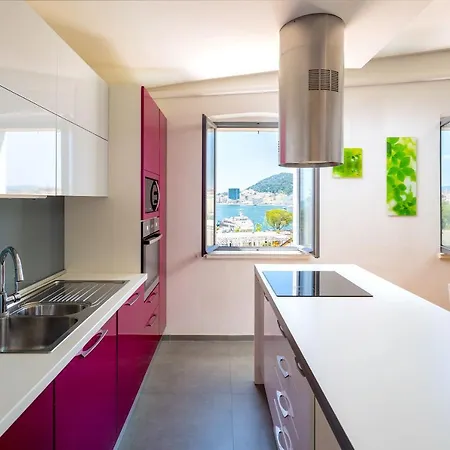 Luxury Olavia Rooftop Terrace & Seaview Appartement *