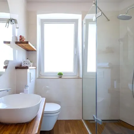 Appartement Luxury Olavia Rooftop Terrace & Seaview Split