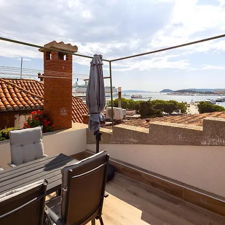 Luxury Olavia Rooftop Terrace & Seaview *